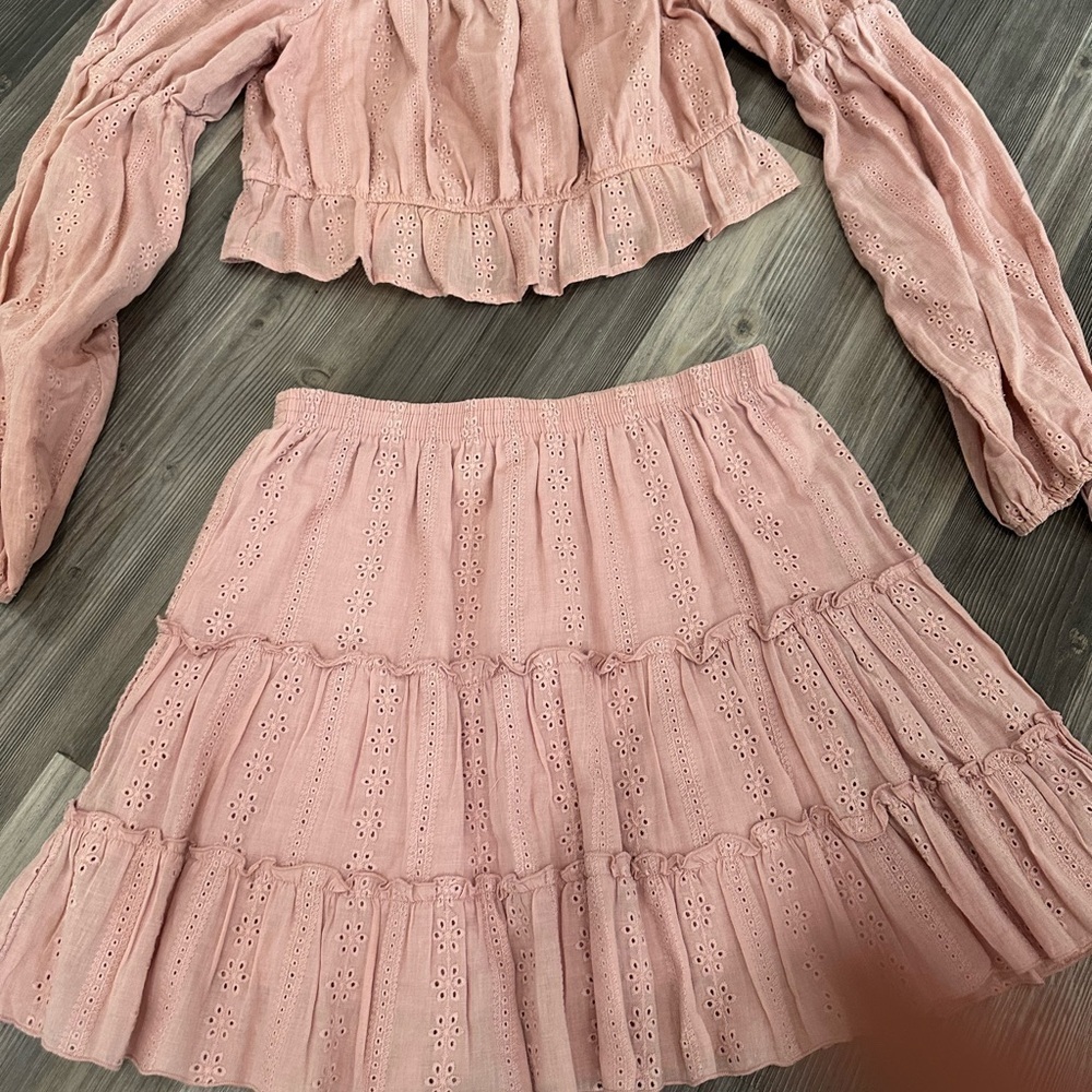 HYFVE Blush Off-Shoulder Skirt Set - Picture 2 of 7